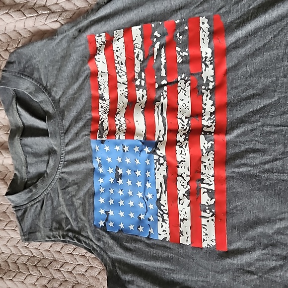 NWOT Unbranded American Flag Tank Top - Picture 2 of 2